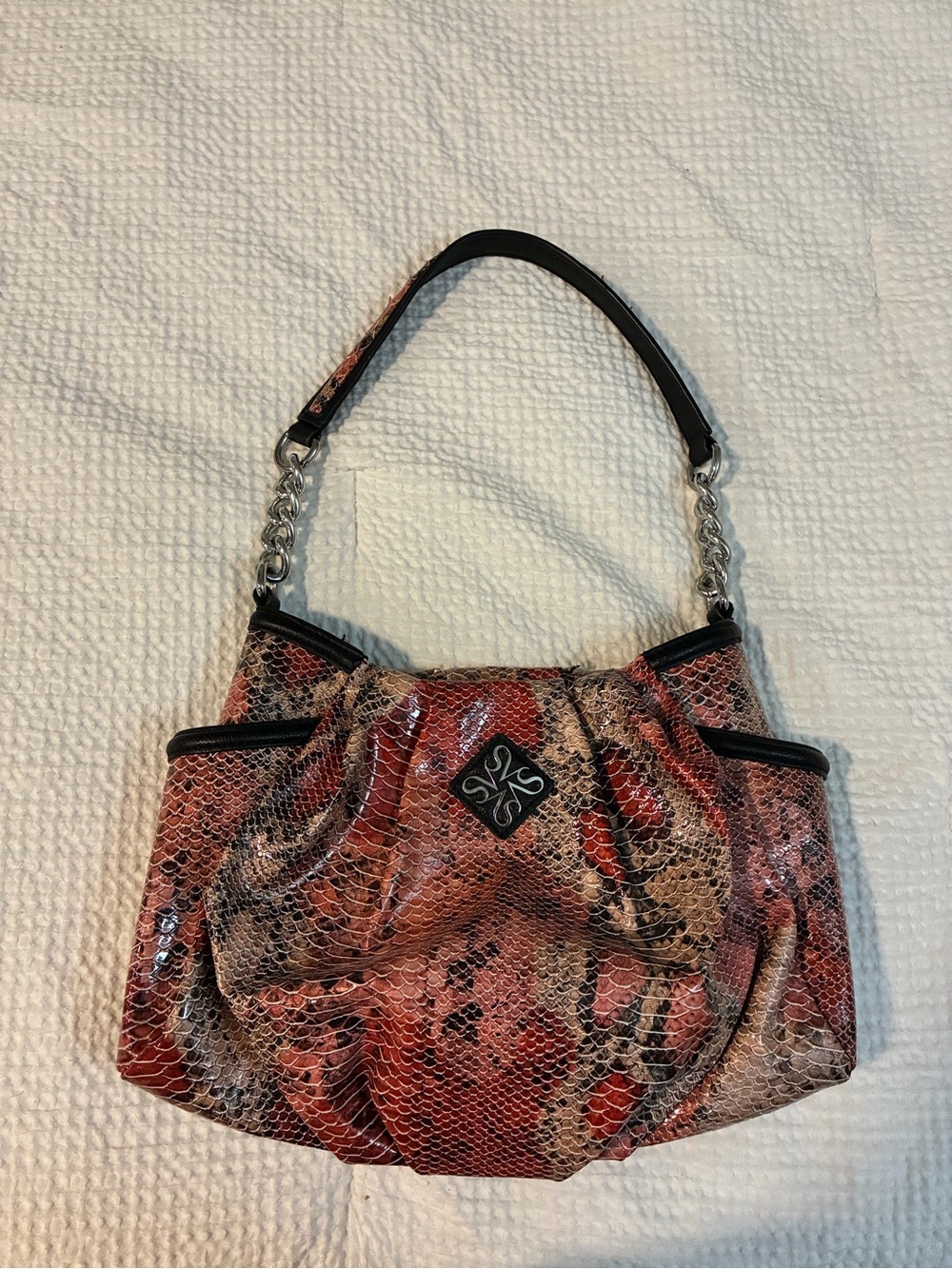 Stylish Red Snake-Print Woman's Shoulder Bag